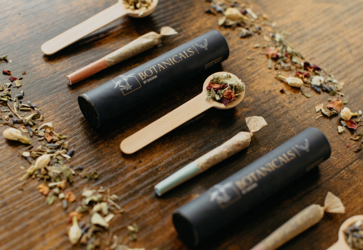 DADiRRi hand-crafted cannabis pre-rolls